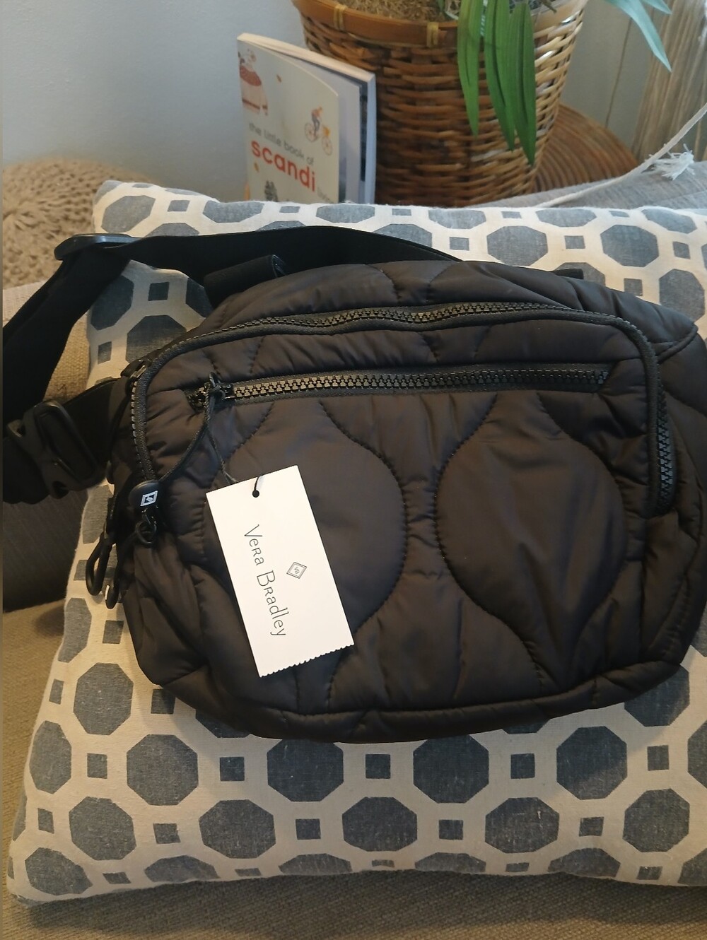 Nwt Vera Bradley Black Quilted Belt Bag Featherweight Belt Bag